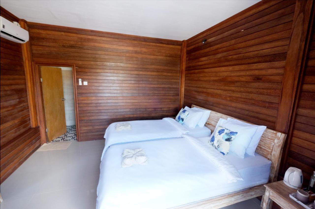 Adara Beach Huts Batununggul Luaran gambar