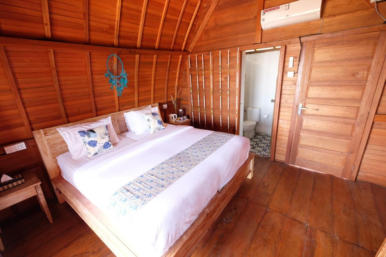 Adara Beach Huts Batununggul Luaran gambar