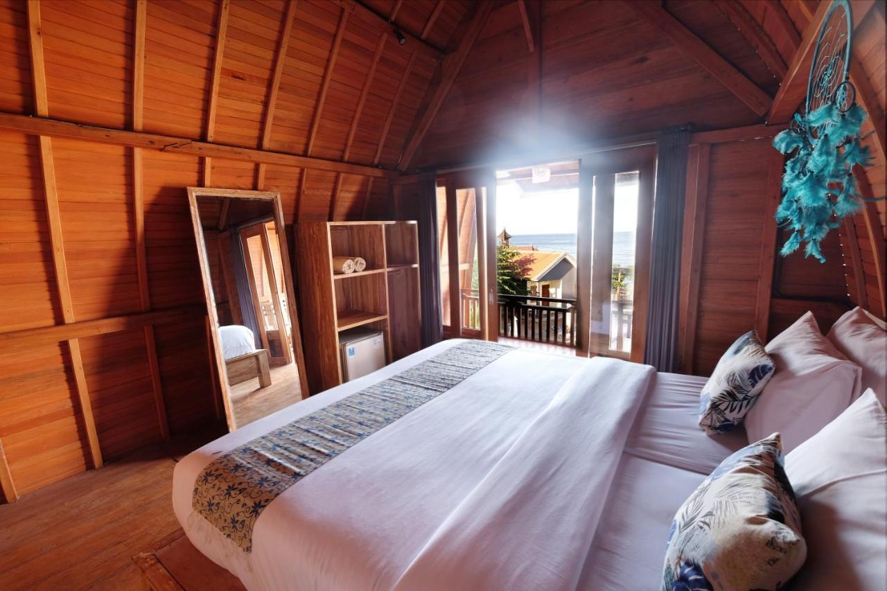 Adara Beach Huts Batununggul Luaran gambar