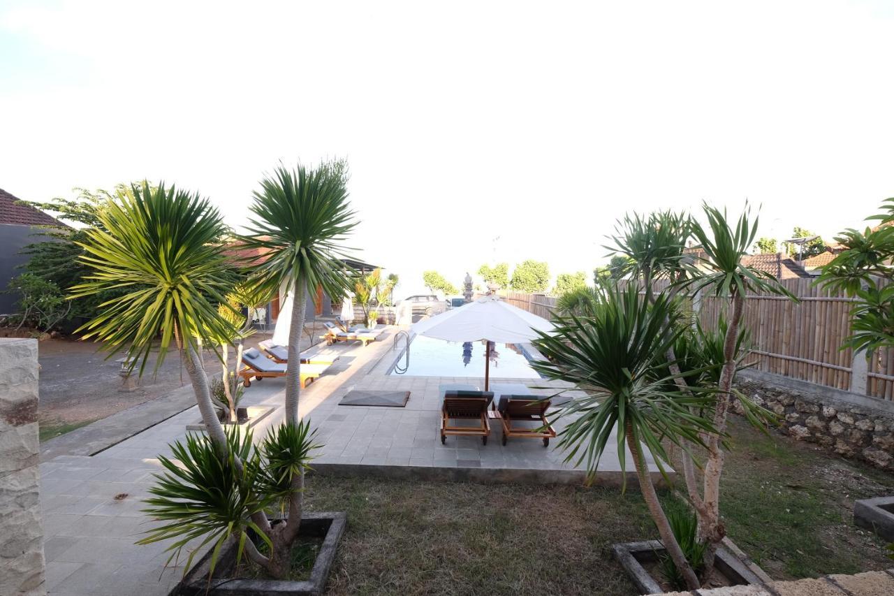 Adara Beach Huts Batununggul Luaran gambar
